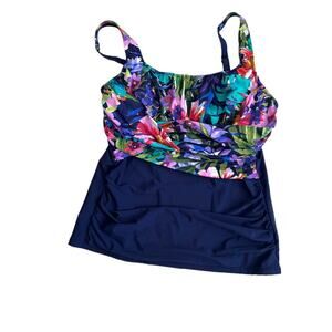 Lands End Tankini Swim Top Womens SIZE 6 Underwire Navy Blue Floral